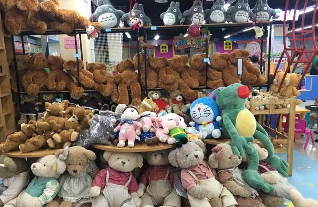 玩具商店陈列怎么才能展示出更有创意?