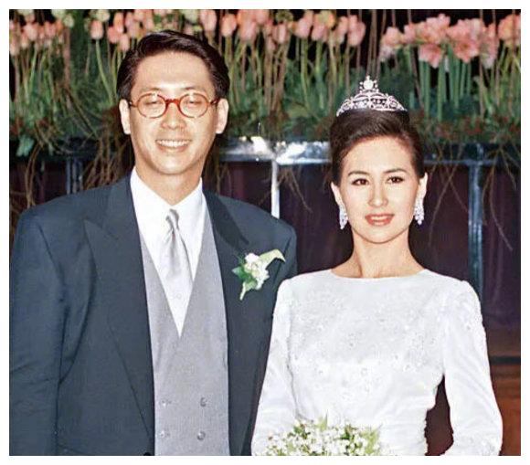 赌王最优秀的女儿何超琼,年轻时貌美如花,惊为天人