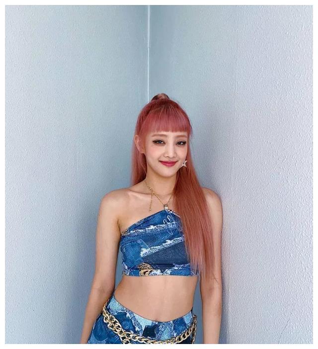 minnie(g)idle成员,minnie tomboy (g)i–dle成员minnie,超级适合粉发色的泰国籍爱豆
