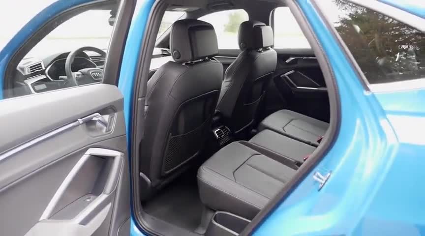 奥迪q3sportback内饰,奥迪Q3Sportback 后排空间评测奥迪q3sportbacksline15tfsimhev