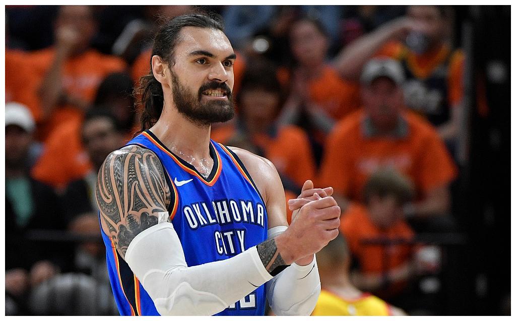 NBA现役十大中锋最新排名，大帝仅第三，第一竟是他