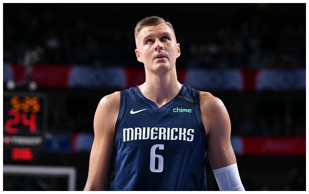 NBA现役十大中锋最新排名，大帝仅第三，第一竟是他