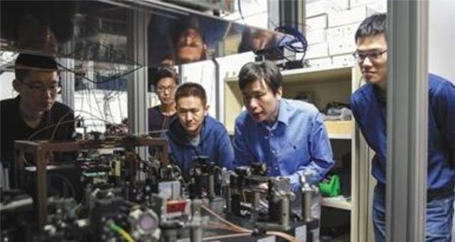 清华北大的世界排名_清华大学建校110周年主题和标志来了!