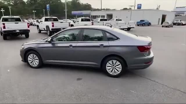 新车到货，2020款大众速腾实拍展示，颜值高空间大，瞬间心动了