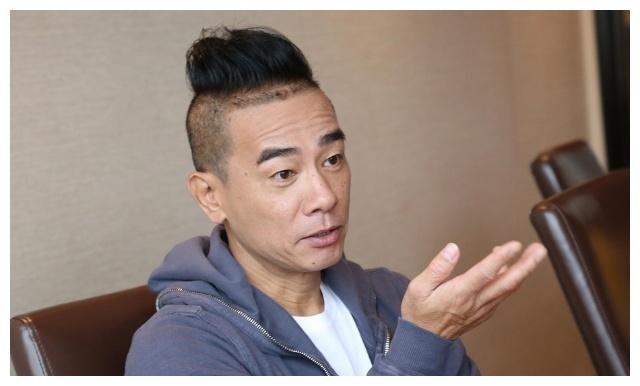 陈小春一辆车开10年,本以为是低调,一看座驾才知猜错了