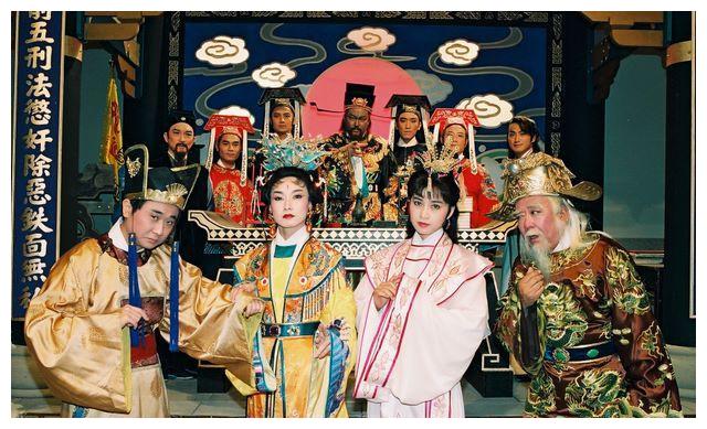 包青天剧组演员大多高开低走王朝匿迹马汉破产
