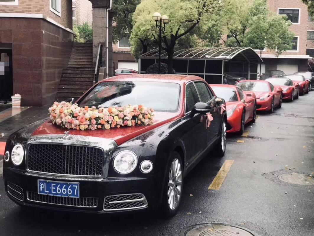 南通启东汇龙镇实拍宾利慕尚婚车，气场秒杀周围的法拉利！