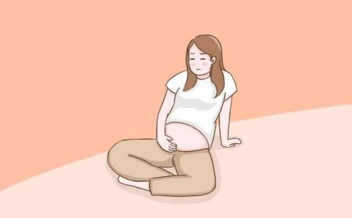 孕晚期,肚子一边高一边低,是怎么回事?
