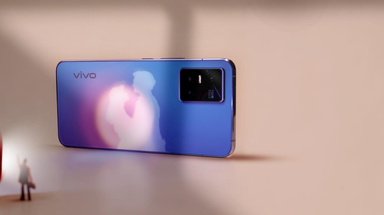 vivo s10系列绮光焕彩带你穿越"小人国",光致变色浪漫