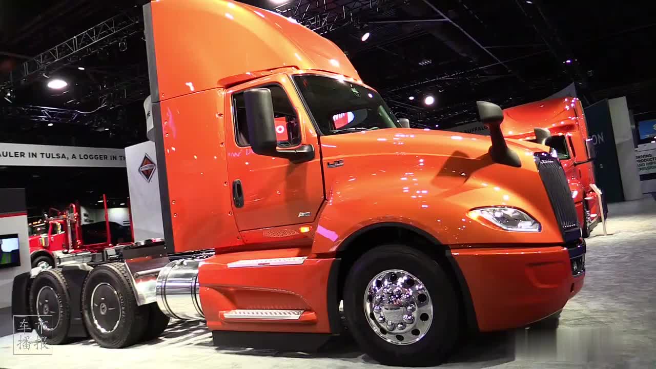 2020款 万国 LT625 卡车