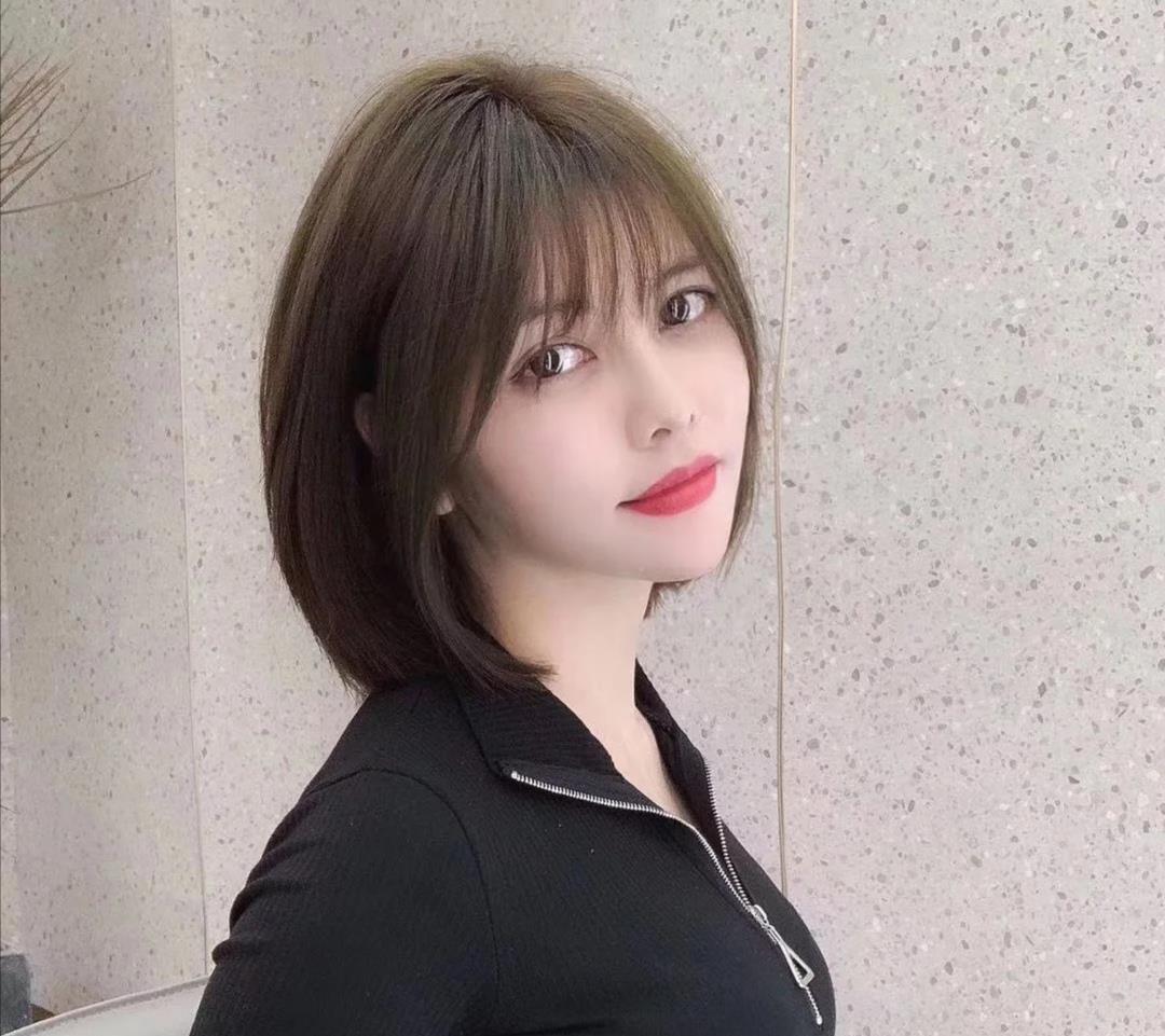 适合40岁女人的发型,这几款贵气时髦又百搭,还很好打理