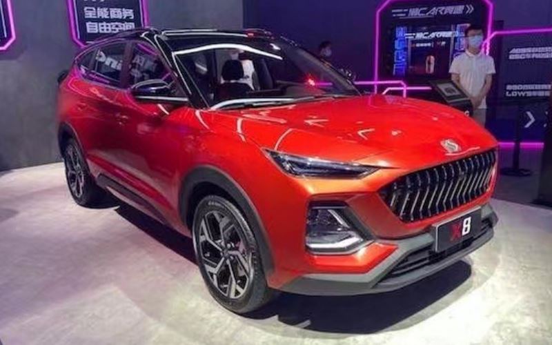 成都车展：江淮嘉悦X8亮相，预计三季度上市，配置电子手刹