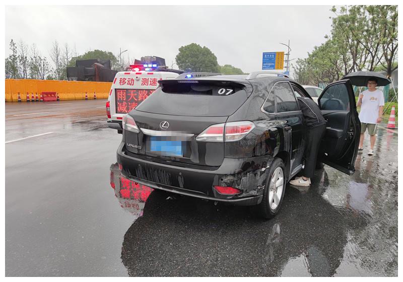 雨天行车须谨慎 这些细节要注意