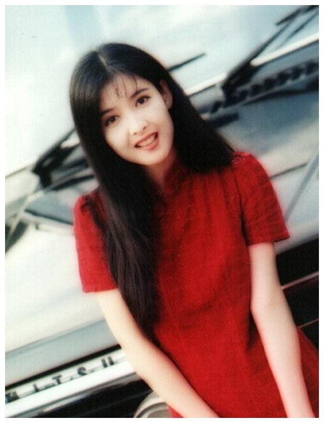 香港不老女神周慧敏老照片