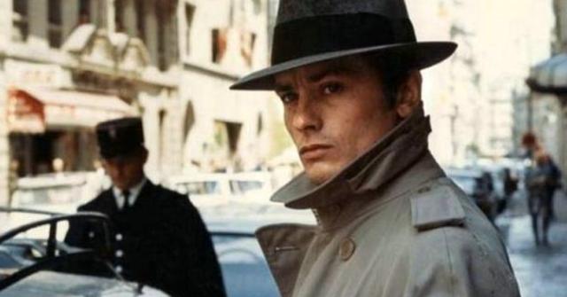 开过的座驾拍卖出1亿多，这位巨星是发哥的偶像，如今开C级代步