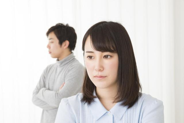 第一次和男友同居，是什么感受？听听这些女生怎么说-聊天话术软件免费版App