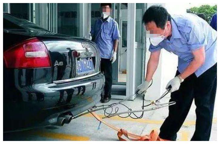年检或将迎来新政策,“三增加”让车主表示担心,以后年检咋办?