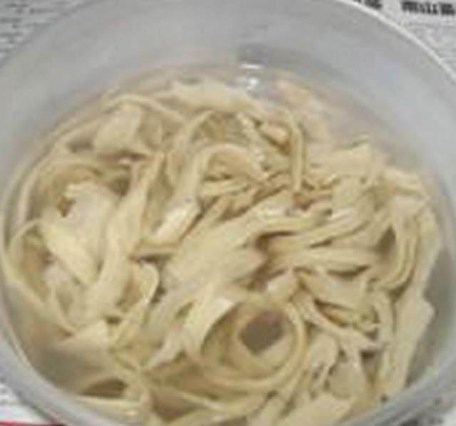 如何制作面筋泡 1d51-izwfpyt0950818.jpg