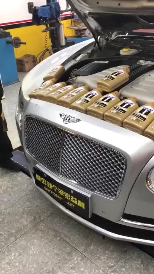 宾利为什么是豪车看看这保养用的工具一般富豪还开不起