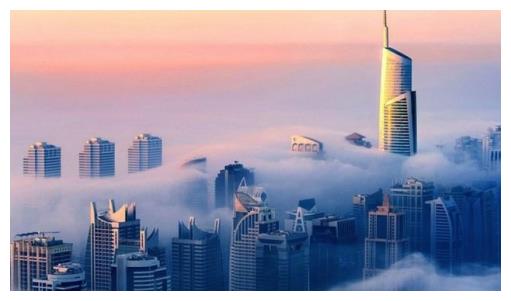 哪个国家最有钱排名_全球最富有的国家卡塔尔迷人夜景