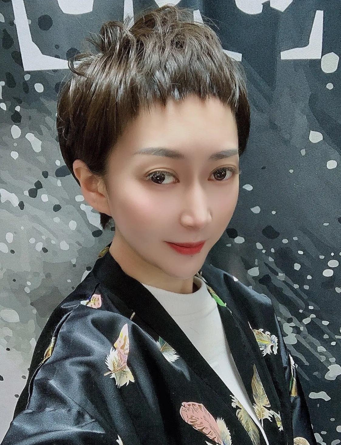 女发想美别乱剪看看这7类发型无论长短都很美