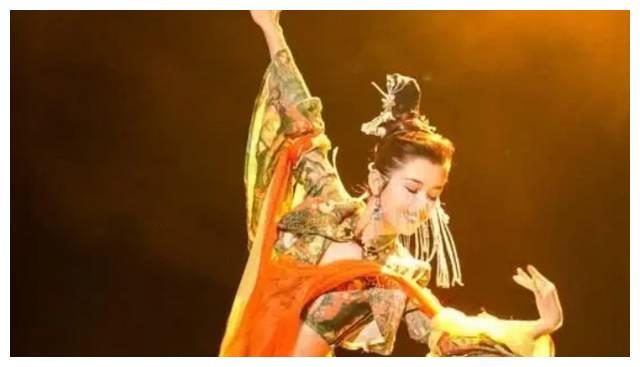 亚洲颜值排名100名2_游戏主播颜值排行,第一名实至名归,第二名