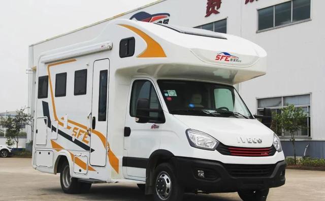 外观好看的房车 d492-kcunqze4077027.jpg