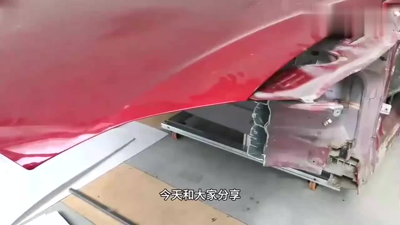 特斯拉割开大梁证实真材实料力压众多豪华品牌