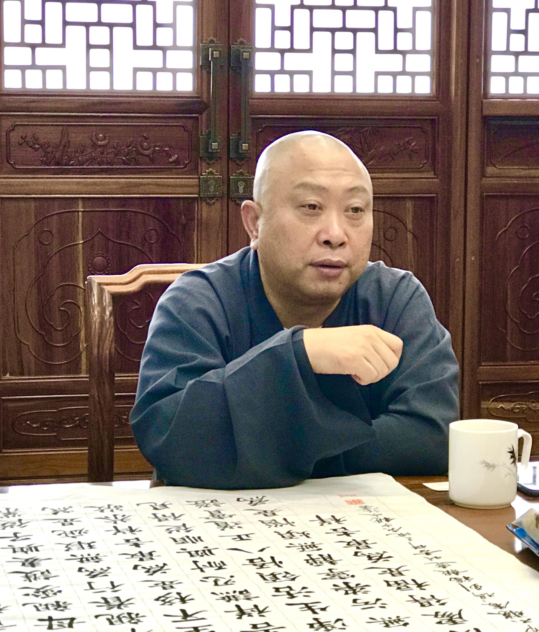 知名书法家杨永法向上海金山万寿寺捐赠书法作品