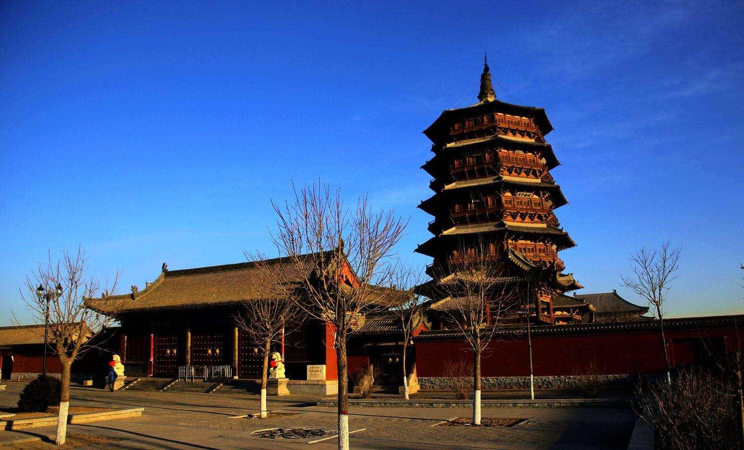 山西一座古建筑,是中国现存最高最古的且唯一一座木构塔式建筑