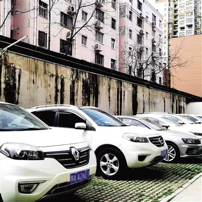 豪华品牌SUV价格下调 汽车市场价格调整背后的行业观察