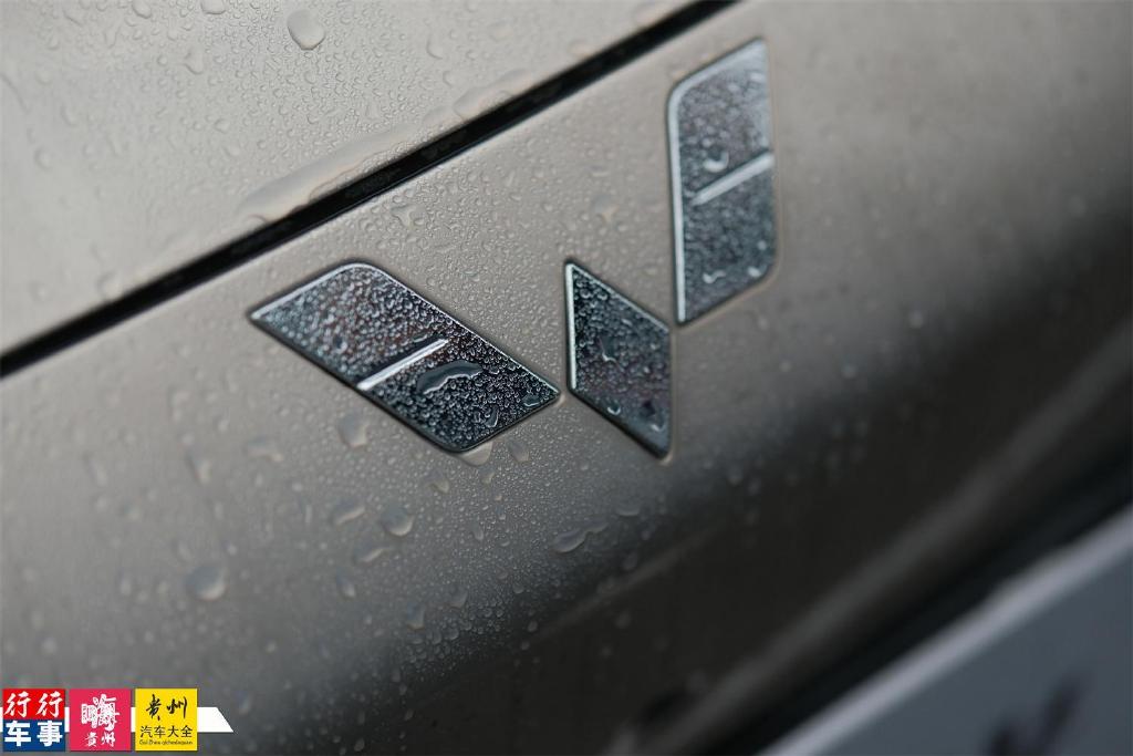 五菱_五菱宏光和五菱荣光_五菱缤果