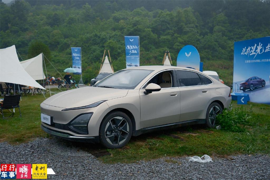 五菱_五菱缤果_五菱宏光和五菱荣光