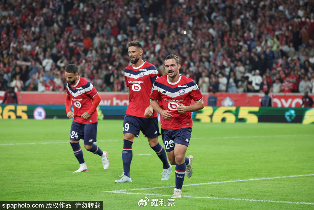巴黎圣日耳曼变阵！杜埃续约至2031，恩里克深耕青训弃巨星