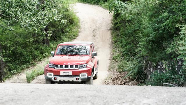 20万以内,适合日常驾驶的硬派SUV只有它!