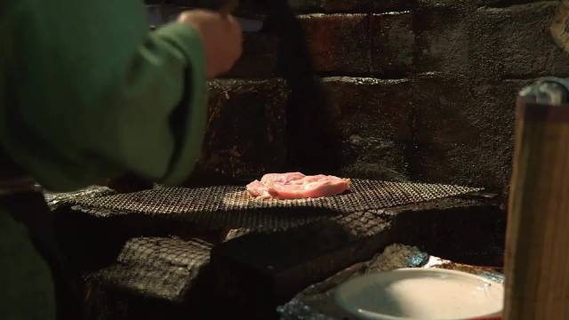 冬日的北海道，美味的食物就好像是从大雪中接连不断的出现