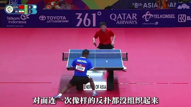 雅加达亚运会半决赛，国乒新阵容遭遇危机，队友先失一分…