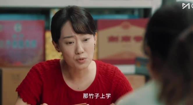 贾玲和张小斐打架精彩瞬间