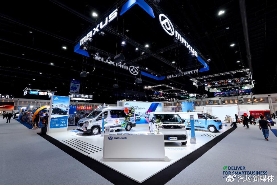 轻客“双冠”与新能源狂飙，上汽商用车2025做对了什么？