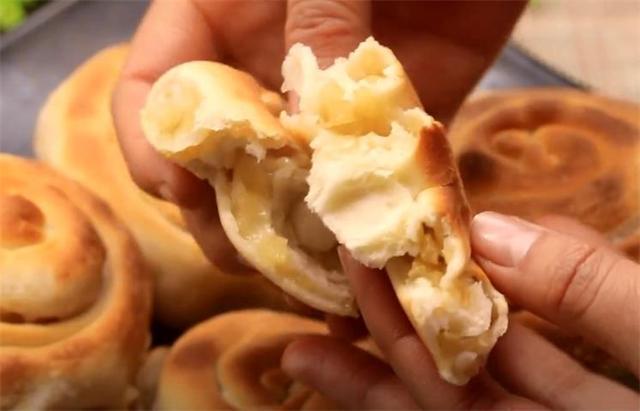 面粉别再蒸馒头了,教你馋嘴新做法,一包一卷,好吃到念念不忘休闲区蓝鸢梦想 - Www.slyday.coM 面粉别再蒸馒头了,教你馋嘴新做法,一包一卷,好吃到念念不忘休闲区蓝鸢梦想 - Www.slyday.coM