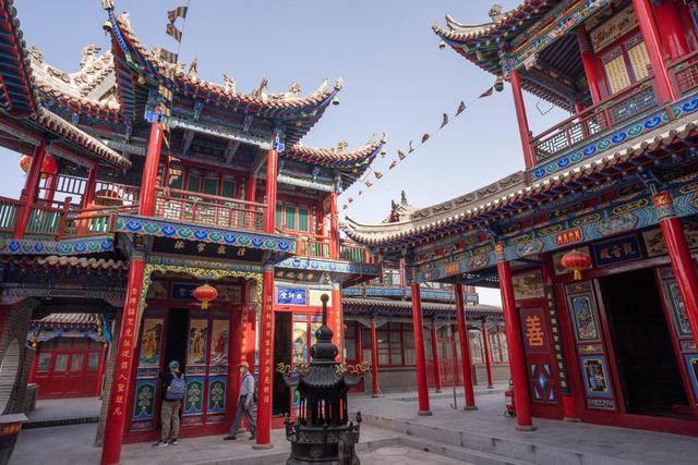 中卫高庙与“大漠奇观”齐名,如此壮观的楼阁真少见了 中卫高庙与“大漠奇观”齐名,如此壮观的楼阁真少见了
