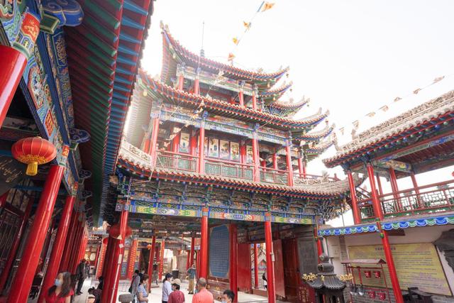 中卫高庙与“大漠奇观”齐名,如此壮观的楼阁真少见了 中卫高庙与“大漠奇观”齐名,如此壮观的楼阁真少见了