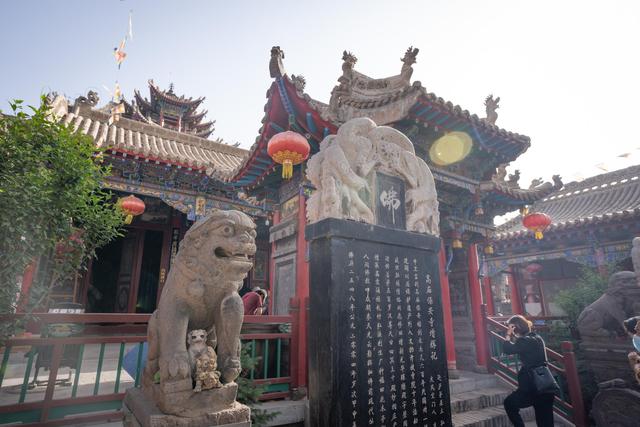 中卫高庙与“大漠奇观”齐名，如此壮观的楼阁真少见了