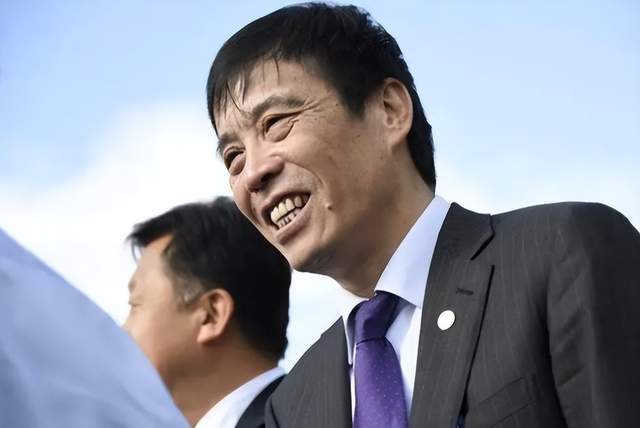 冉雄飞继续曝猛料：足协秘书长刘奕已经辞职，陈戌源在足协被架空休闲区蓝鸢梦想 - Www.slyday.coM
