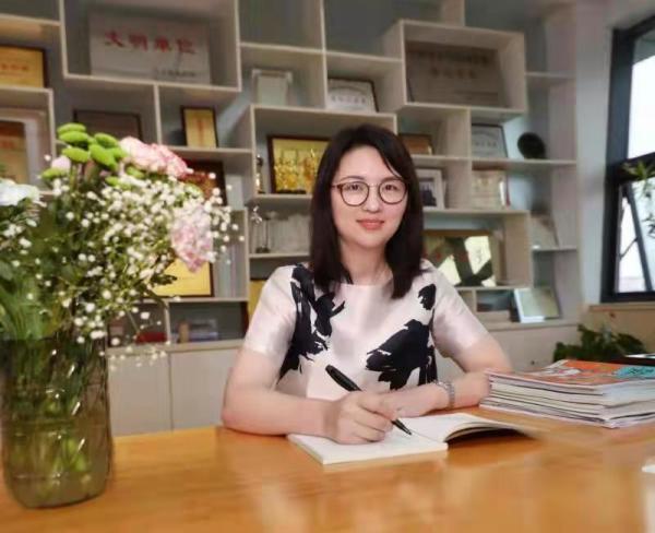 拒绝迷盲丨多方共牵手,迷“盲”不犯愁!培养孩子理性消费观应该这样做休闲区蓝鸢梦想 - Www.slyday.coM 拒绝迷盲丨多方共牵手,迷“盲”不犯愁!培养孩子理性消费观应该这样做休闲区蓝鸢梦想 - Www.slyday.coM