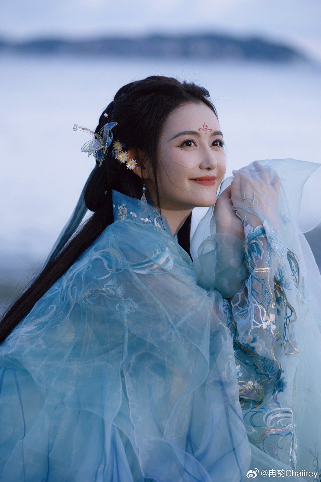 一直拍到海水变蓝