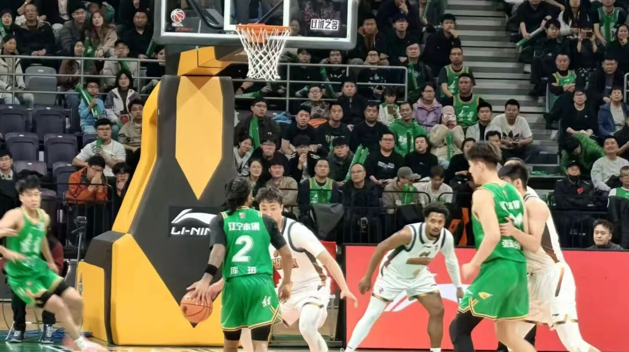 戒指夜封神!库珀 40+17 刷新生涯纪录 辽宁 104-93 四川收获三连胜 戒指夜封神!库珀 40+17 刷新生涯纪录 辽宁 104-93 四川收获三连胜