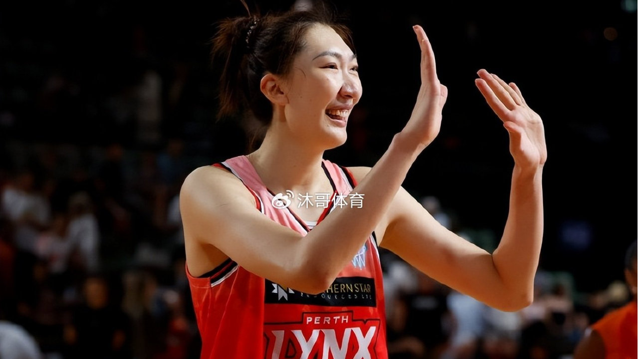 火力全开!韩旭留洋两战41+7成外援标杆,率队连胜稳居核心登赢球海报