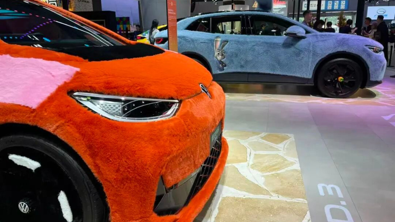 双品牌携重磅阵容亮相广州车展 上汽大众诠释合资2.0焕新成果