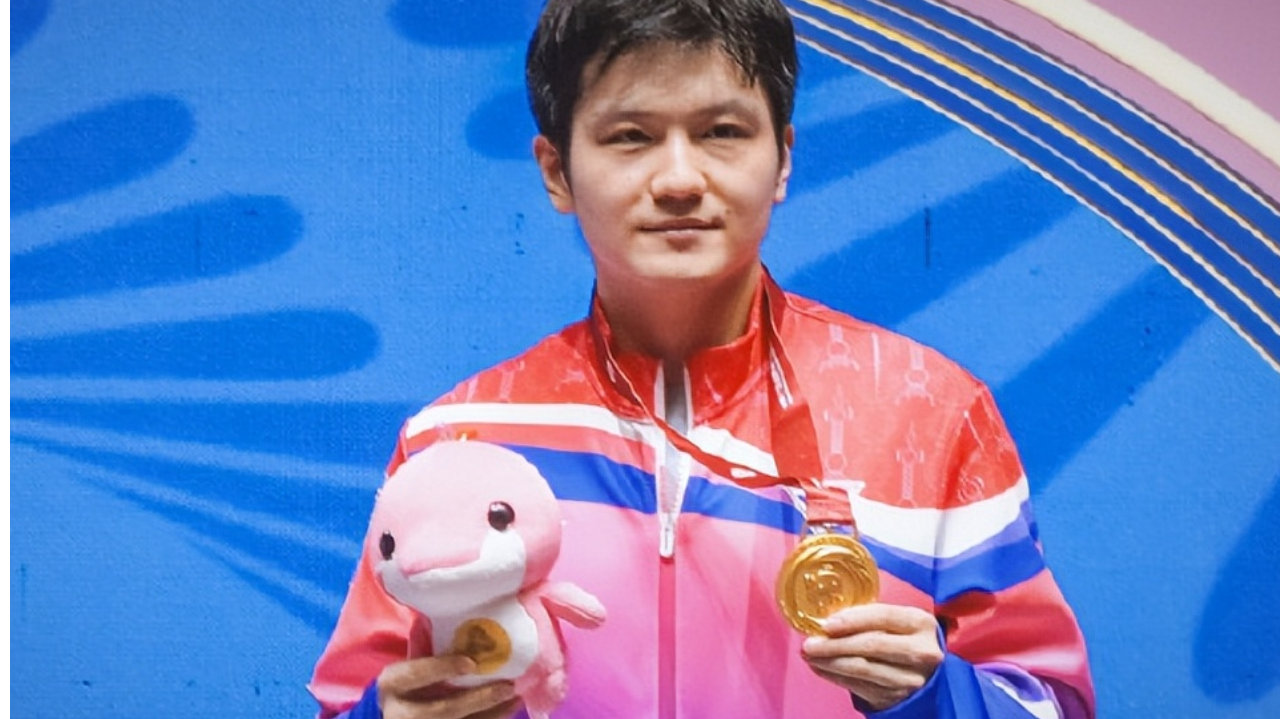 上海公示拟记大功名单！樊振东入选奥运冠军覃海洋、陈芋汐在列